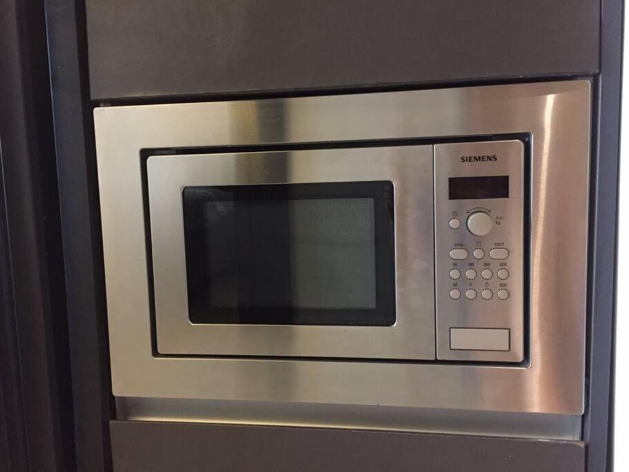Stylish 1 Bedroom, Nice Pool,Bts Asok, Sukhumvit Bangkok Esterno foto