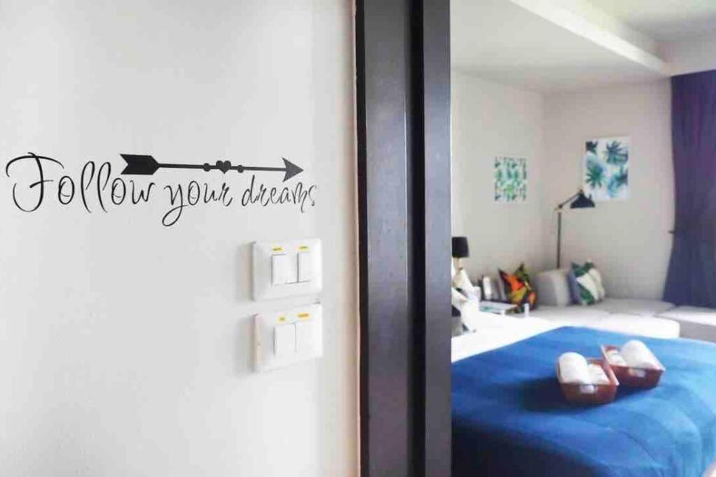 Stylish 1 Bedroom, Nice Pool,Bts Asok, Sukhumvit Bangkok Esterno foto