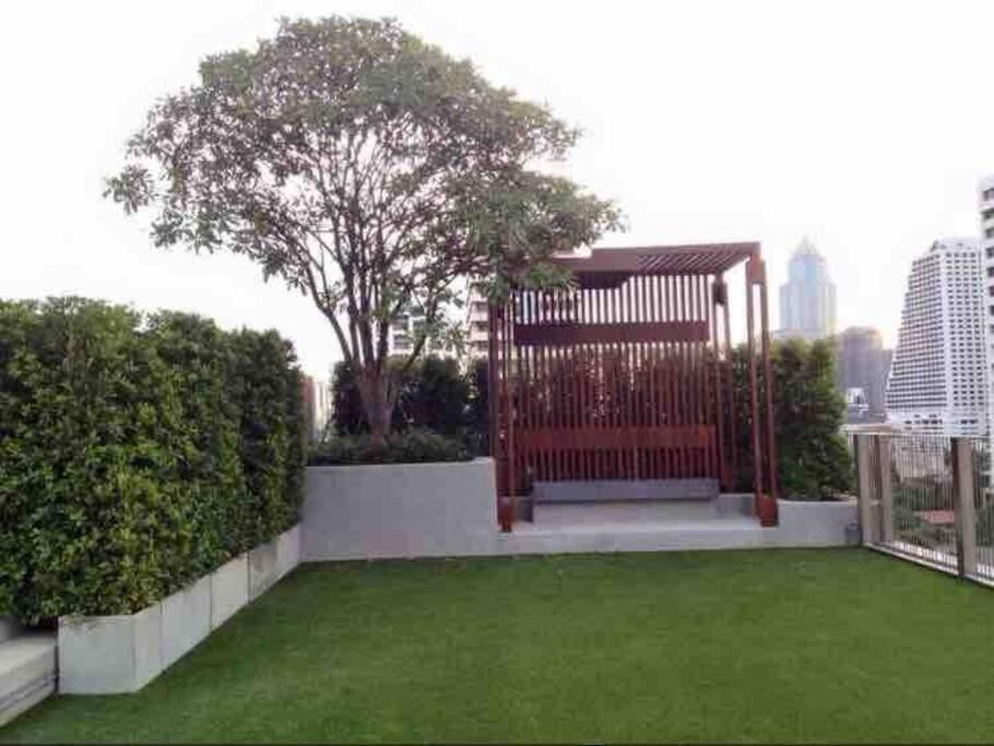 Stylish 1 Bedroom, Nice Pool,Bts Asok, Sukhumvit Bangkok Esterno foto